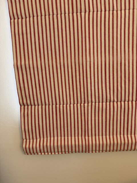 Red and White Striped Blind 1